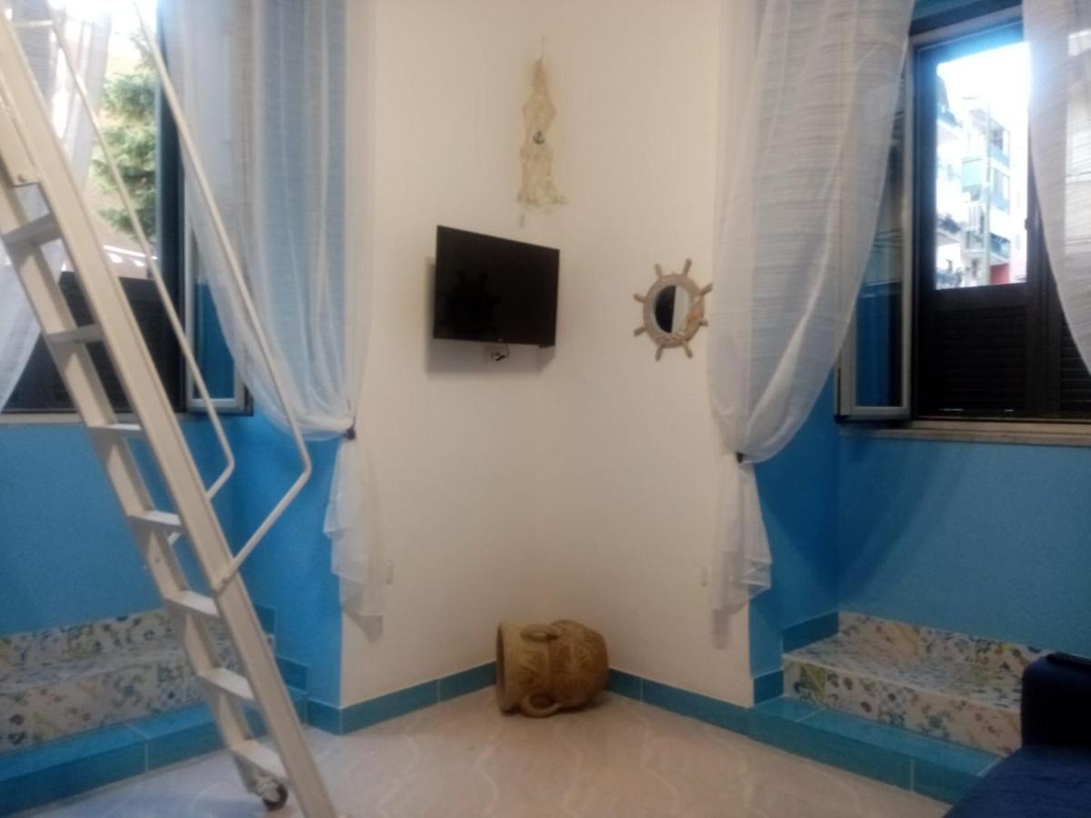 Casavinci Apartment Наполи Екстериор снимка